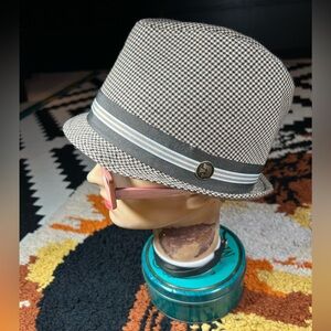 Dapper, GOORIN BROS. hat!!